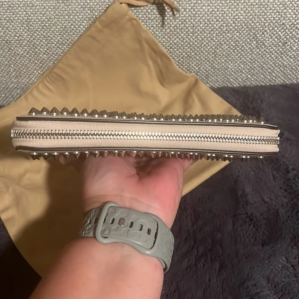 EUC Authentic Christian Louboutin Panettone pale pink zippy wallet and dust bag